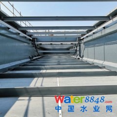 Non-metallic sludge/grit collector